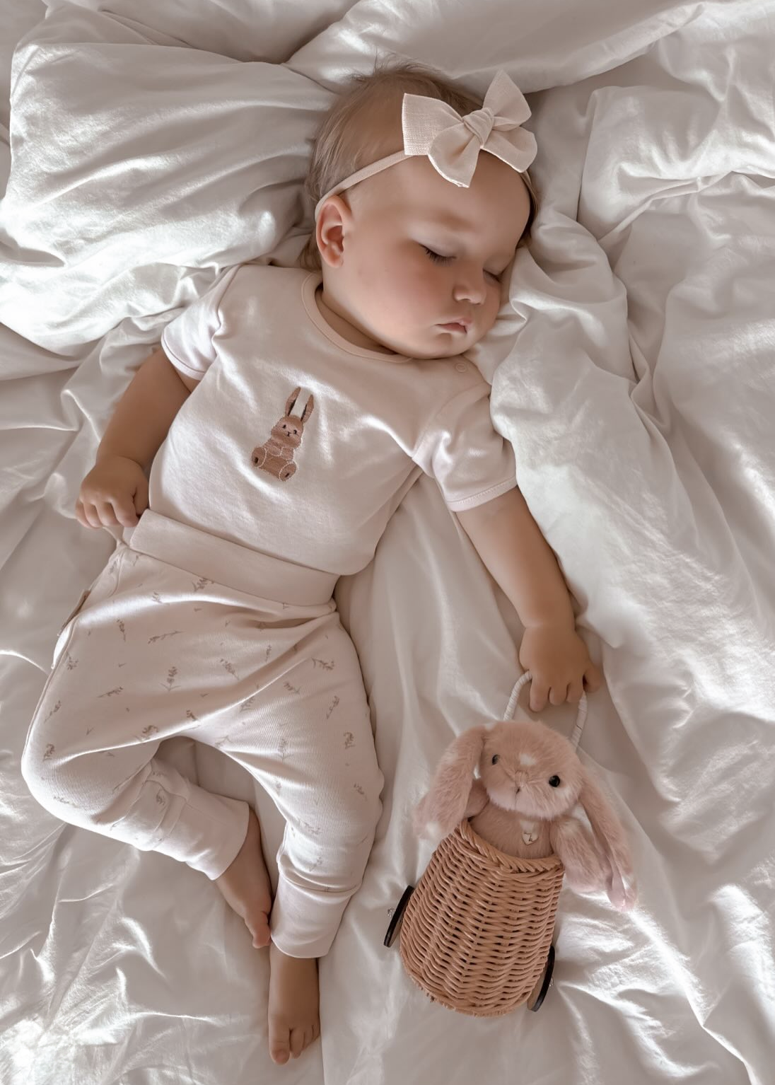 Bunny Organic Cotton Short Sleeve Bodysuit