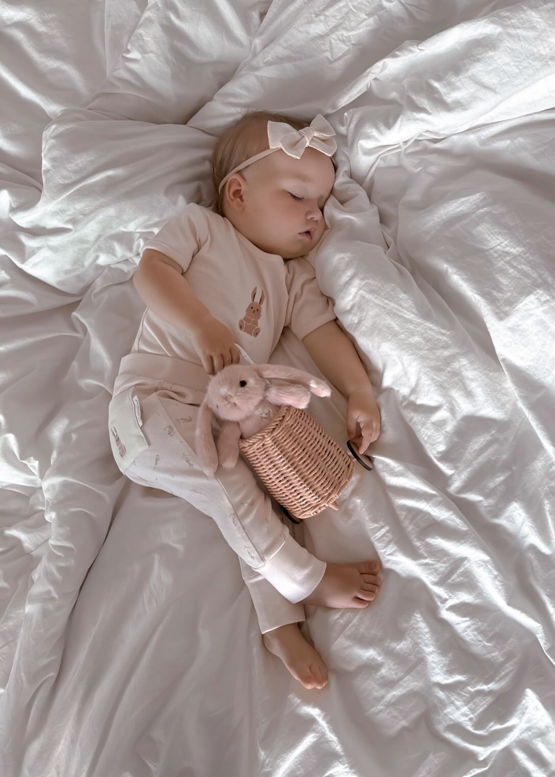 Bunny Organic Cotton Short Sleeve Bodysuit